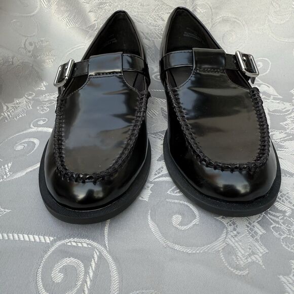 Madden Girl Moccha T-Strap Mary-Jane Patent Black Tailored Loafers Shoes Size 7 - Picture 4 of 7